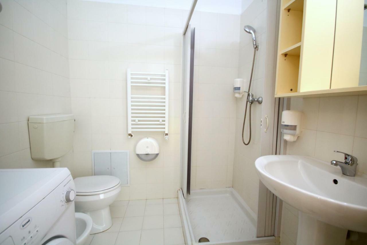 Comfort Apartments Тимишоара Екстериор снимка